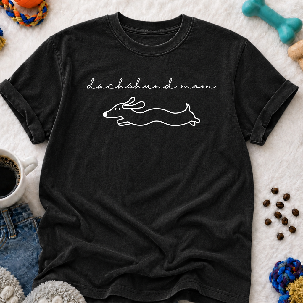 Dachshund Mom T-Shirt